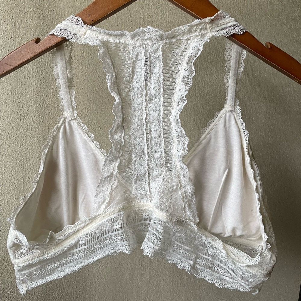 Maurice’s Razorback Bralette - Picture 3 of 3